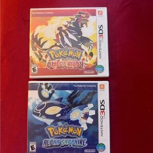 Nintendo 3DS Pokémon Omega Ruby and Alpha Sapphire - Red and Blue Covers